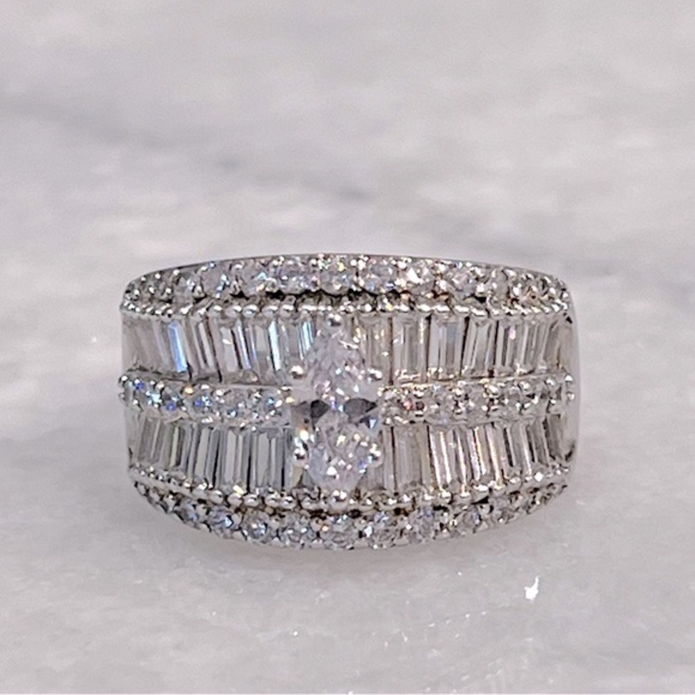 Sterling Silver Double Row CZ Ring Sz 8